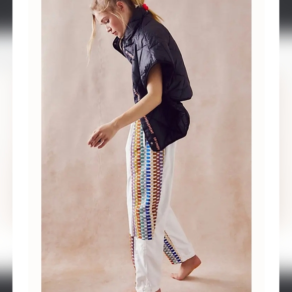 New Free People Movement Kaleidoscope Embroidered Pants sz Small - Picture 1 of 9